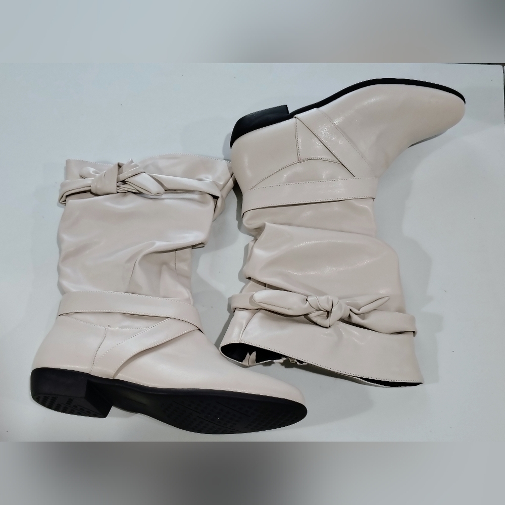 Comfortview Elegant Cream Women's Boots Size 12WW
